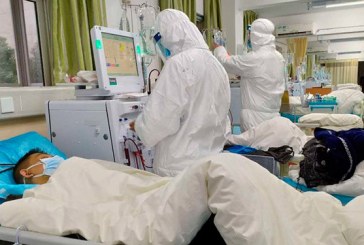 Médico hondureño crea fármaco que controla el avance del COVID–19