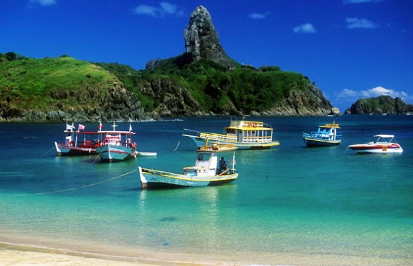 Exclusivo archipiélago de Brasil solo permitirá ingreso a turistas curados de la COVID-19