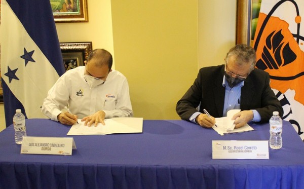 UCENM y Diunsa firma importante convenio de colaboración mutua