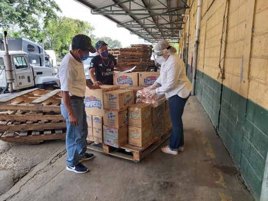 Grupo Jaremar beneficia por segunda ocasión con sus productos líderes a 35 asilos de ancianos en Honduras