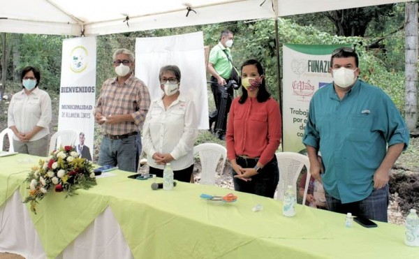 En Villanueva, Cortés: Inauguran centro de salud "Nuestra Señora de Guadalupe” en memoria a Guadalupe de Abufele