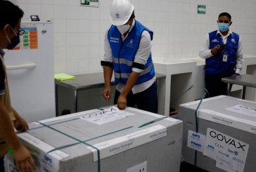 Llega al país primer lote de 48.000 dosis de vacuna anticovid de la iniciativa Covax/Gavi
