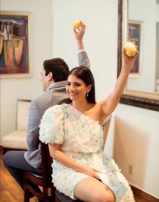 Andrea y Sergio René despiden su soltería al estilo siciliano