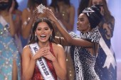 Andrea Meza de México se convierte en la nueva Miss Universo 2020