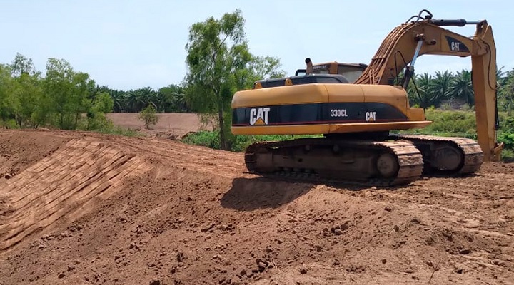 Supervisan avances de reconstrucción de bordos en el municipio de El Negrito