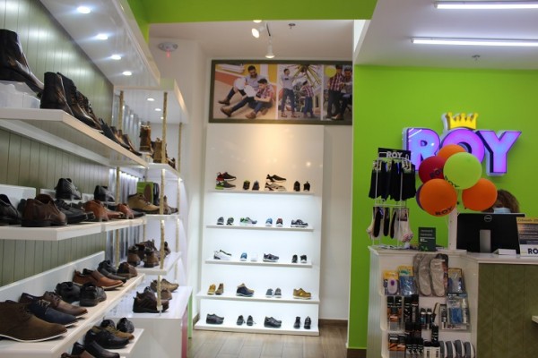 “Calzados Roy” inaugura su nuevo tienda en Multiplaza San Pedro Sula
