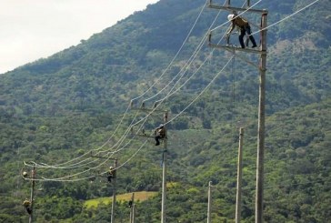 Rolando Leán Bú: Apagón fue provocado por una falla eléctrica a nivel centroamericano