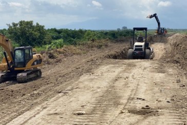 Reparan bordos de contención que protegen a más de 15 colonias del sector Rivera Hernández