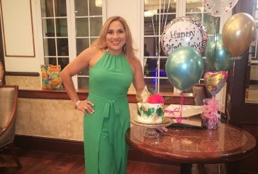 Múltiples agasajos para a Marielos Gutiérrez en su cumpleaños
