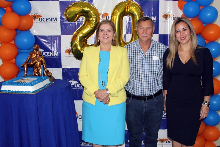 UCENM celebra 20 años de éxitos formando profesionales a nivel nacional