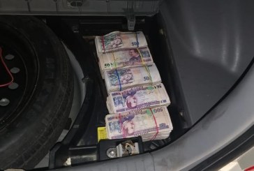ATIC detiene a dos personas con 2.2 millones de lempiras presuntamente ligados al narcotráfico