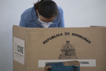 Roberto Cosenza llama a votar masivamente pero con medidas de bioseguridad