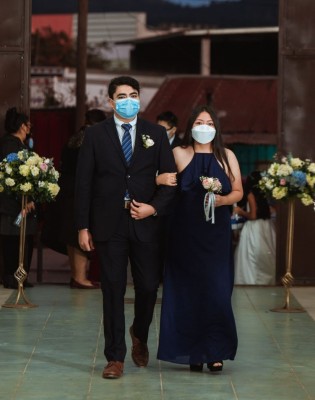 Wilson Aguilar y Bianca Caballero: una romántica boda a 12 grados en La Esperanza, Intibucá