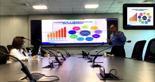 comisionado General Gersón Velásquez de la Policía Nacional expusó sobre la Reforma Policial Hondureña y sus resultados