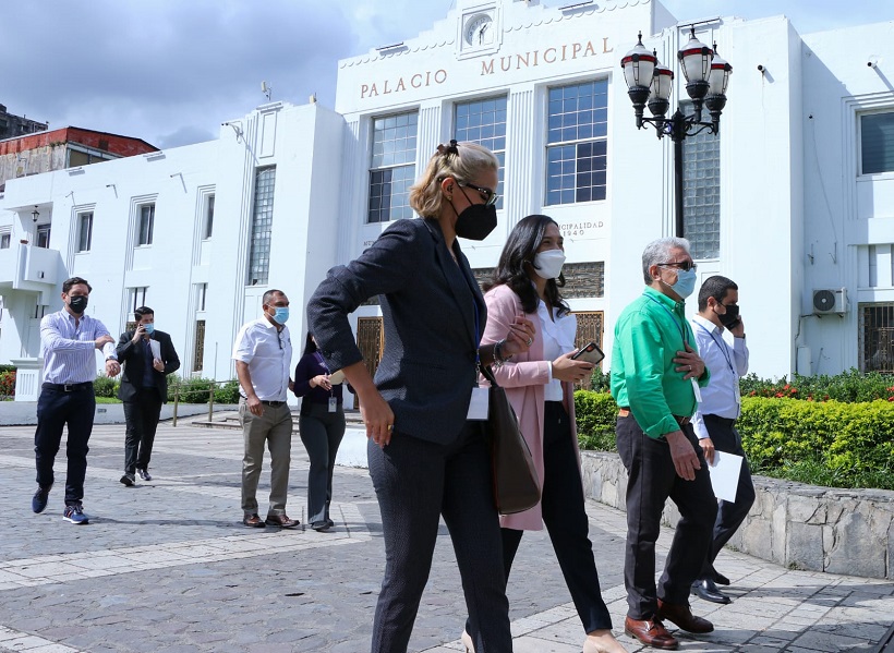 Comisión de transición entrante inician visitas oficiales a oficinas municipales de San Pedro Sula