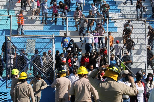 Cuerpos de Socorro realizan simulacro de prevención de contingenciaen el Estadio Nacional previo a toma de posesión Presidencial