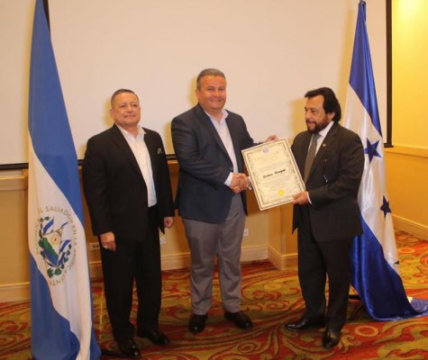 Empresarios isleños agradecen donación de vacunas al presidente salvadoreño