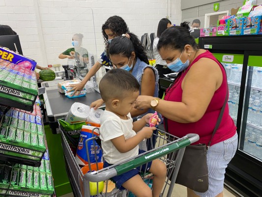 Supermercados La Colonia apertura su bella tienda número 3 en la ciudad de La Ceiba