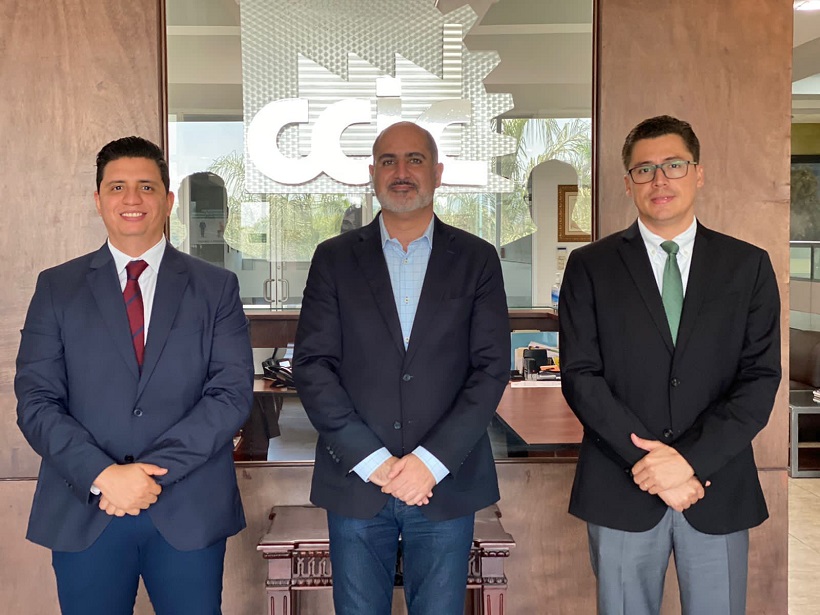Presentan a nuevo Director Ejecutivo y al Director Legal de la CCIC