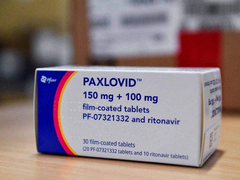 OMS recomienda uso de Paxlovid, antiviral de Pfizer contra covid-19