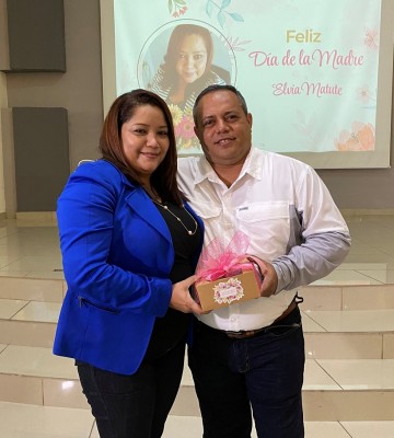 Con ameno convivio agasajan a madres de la UCENM