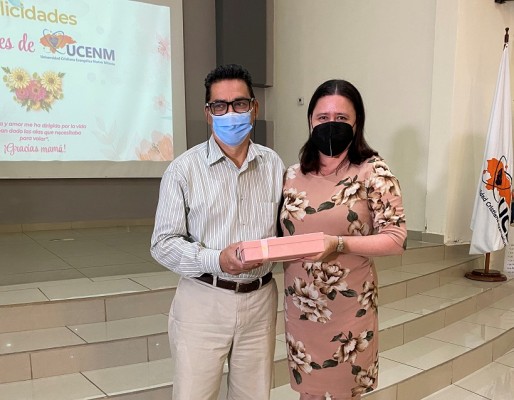 Con ameno convivio agasajan a madres de la UCENM