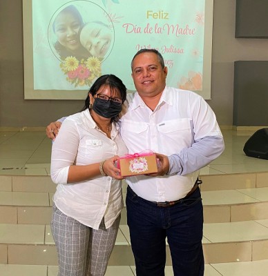 Con ameno convivio agasajan a madres de la UCENM