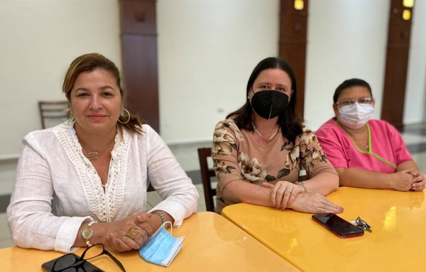Con ameno convivio agasajan a madres de la UCENM