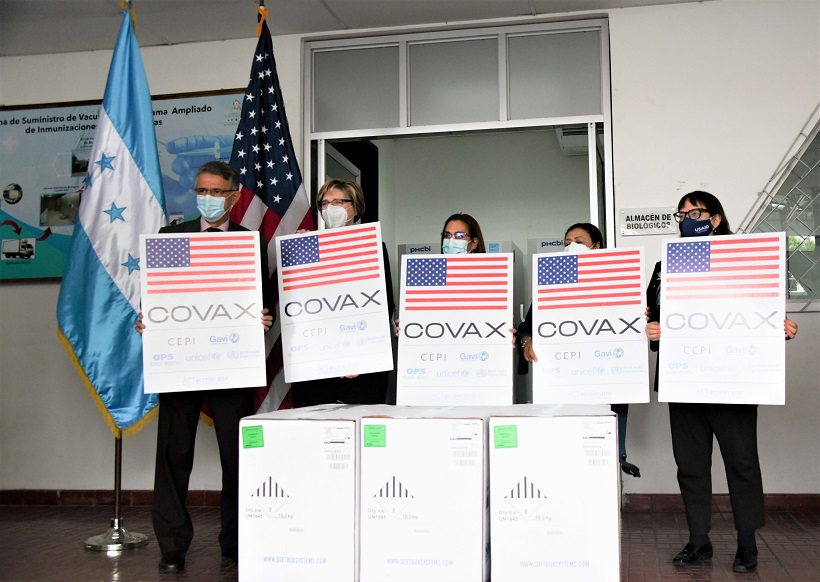 Gobierno de EEUU entrega a Honduras nueva donación de vacunas y viales de dilución contra COVID-19