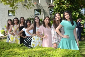 Senior breakfast en honor a la Clase 2022 de la Happy New Dawn Bilingual Institute