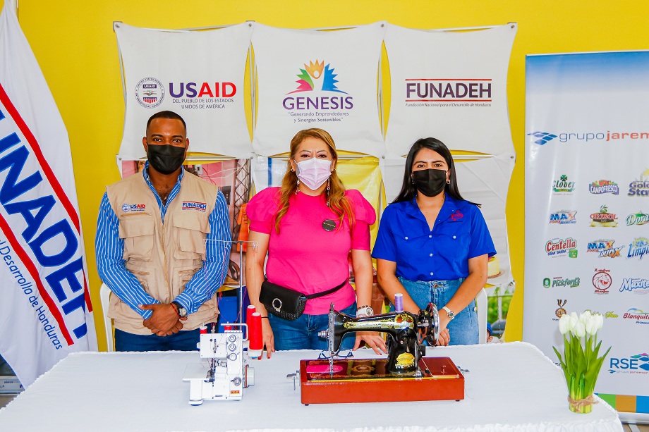 Grupo Jaremar en alianza con Funadeh y asocio con USAID a través de proyecto Genesis entregan de kits de emprendimiento