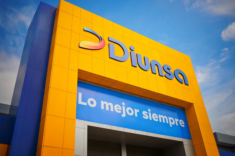 Diunsa presenta su nueva imagen corporativa