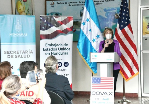 EEUU hace nueva donación de vacunas contra COVID-19 a Honduras 