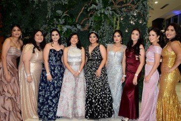 La Clase 2022 de la Escuela Santa María del Valle festeja inolvidable velada de graduación