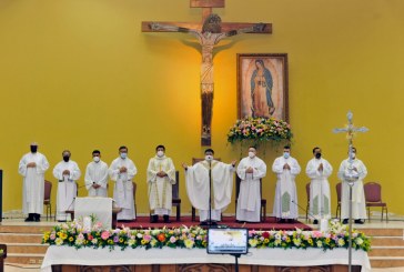 9 Aniversario de ordenación sacerdotal del Padre Luis Amador