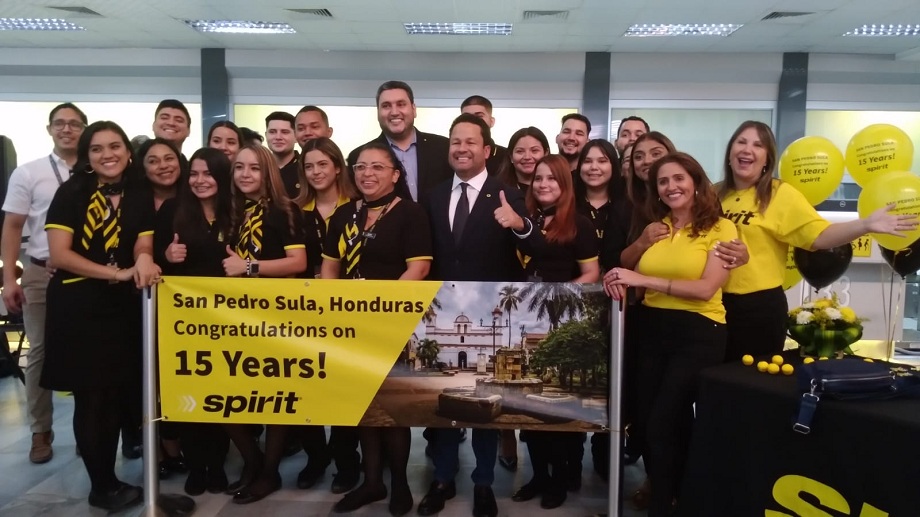 Spirit Airlines celebró el 15 aniversario de operaciones desde el Aeropuerto Internacional Ramón Villeda Morales