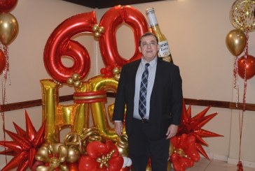 Celebrando el cumpleaños número 60 del Dr. Sergio Torres