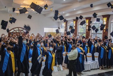 En un ambiente festivo la UCENM celebra su graduación 2022 en San Pedro Sula