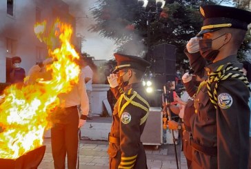 Fuerzas vivas de San Pedro Sula participan en ceremonia de incineración de la Bandera Nacional