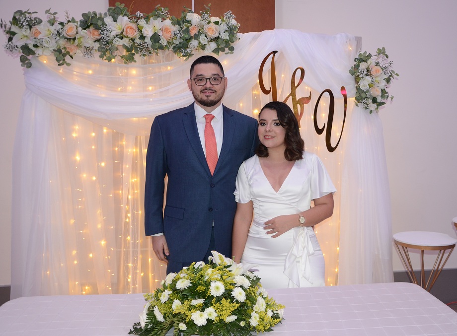 La boda civil de Víctor Alfredo e Itza Patricia…el amor conquistó sus corazones