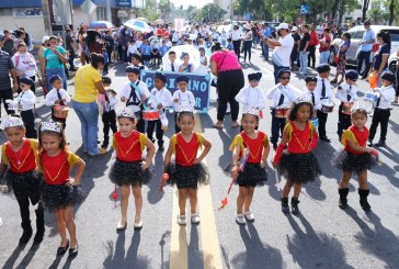 Niños y niñas de prebásica rinden homenaje a la Patria