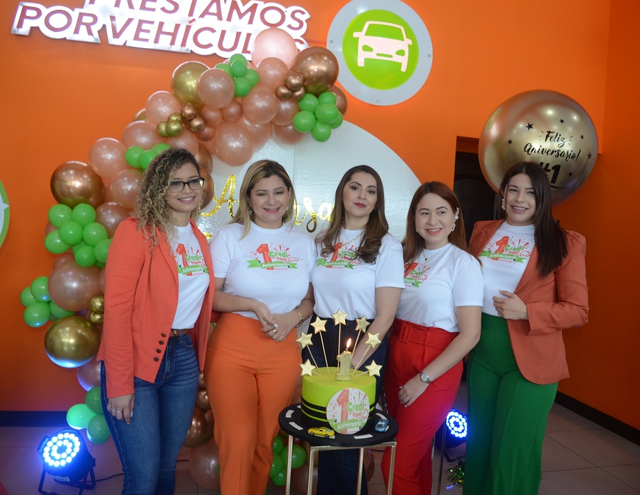 Credi Rapid La Foresta celebra su primer aniversario con muchas sorpresas para sus clientes
