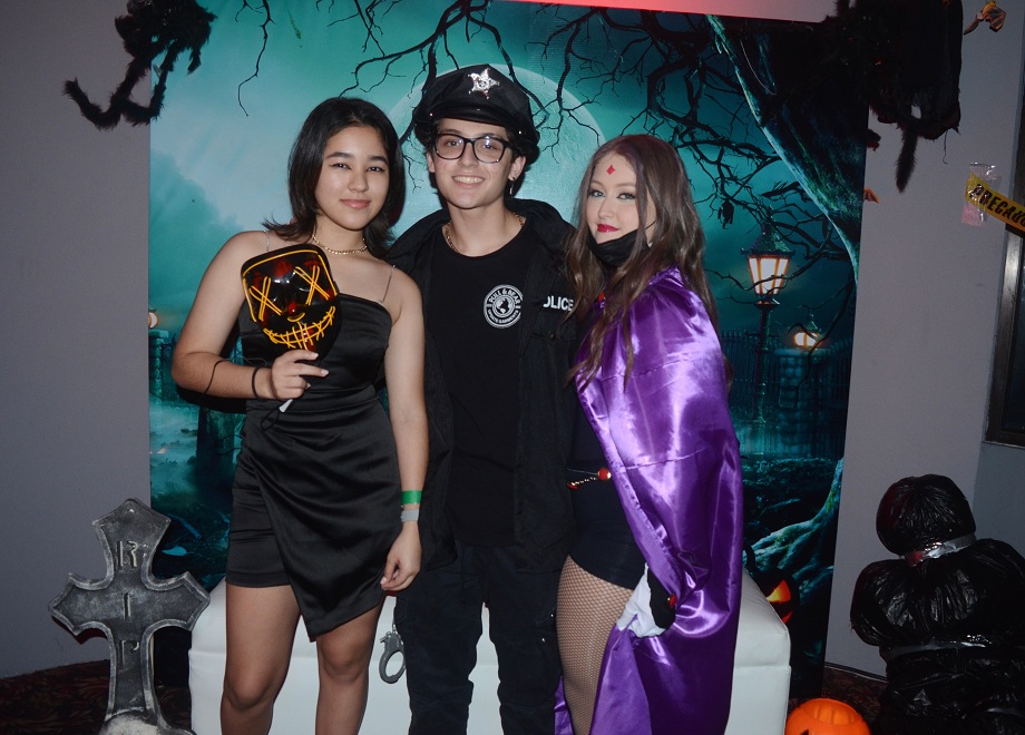 Escalofriante y divertida Halloween Party