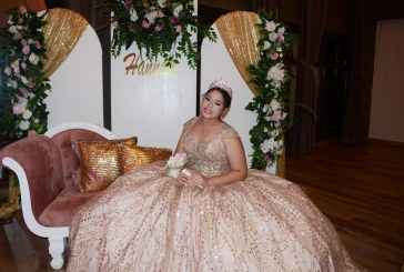 Fascinante noche de inspiración “rose gold” en los XV años de Hannah Sarmiento