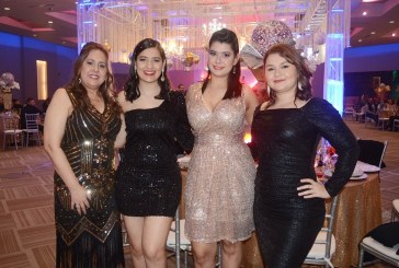COFISA y su fiesta navideña al estilo Studio 54
