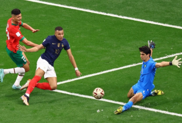 Francia pasa a la final del Mundial tras ganar 2-0 a Marruecos