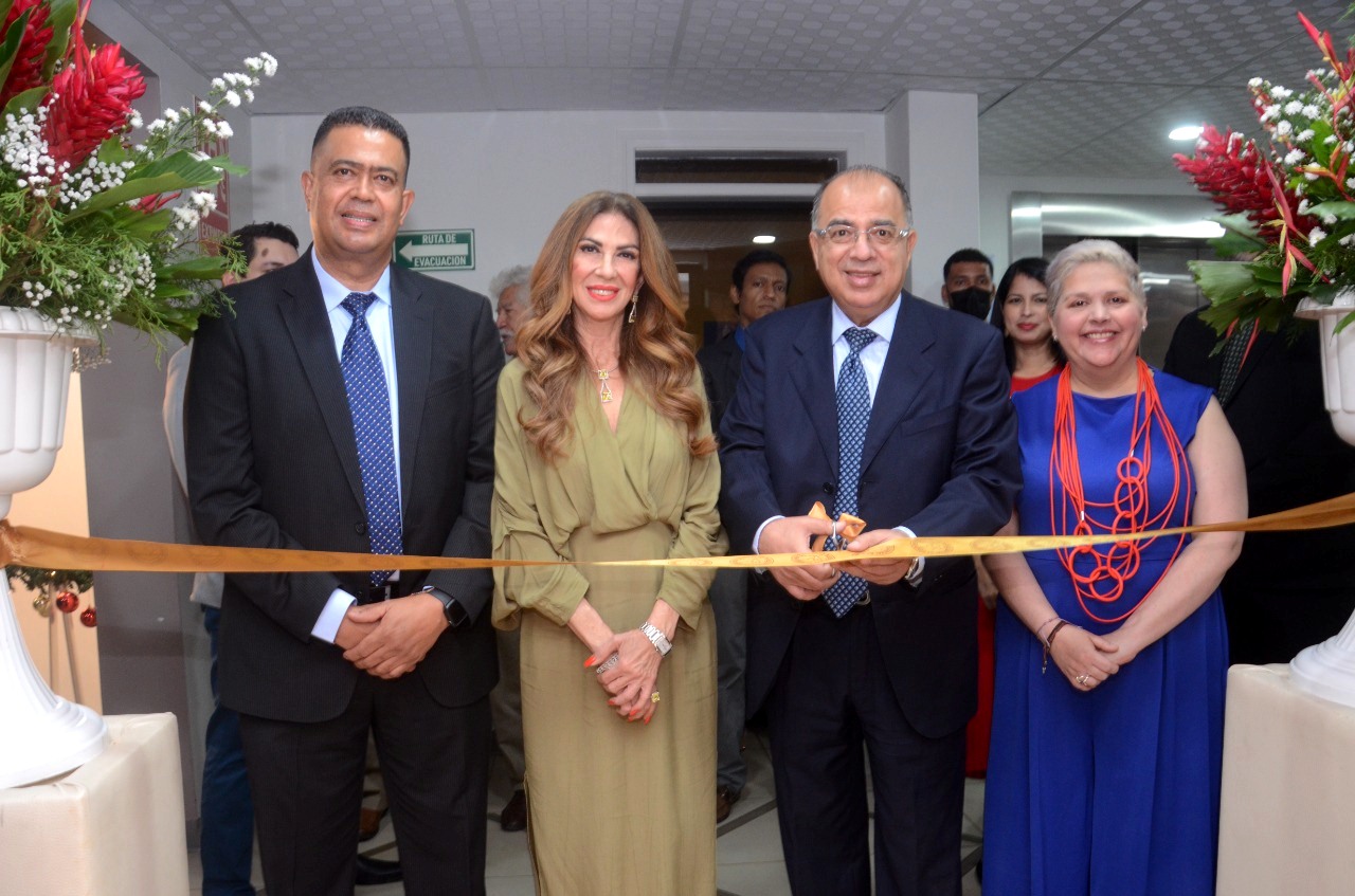 “Sentimientos y Colores 2022” la exposición pictórica inaugurada en el Banco Central de Honduras