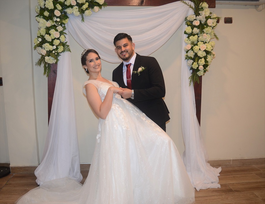 La boda de Pablo Sorto y Kayleen Damaris Fernández… de esencia clásica chic