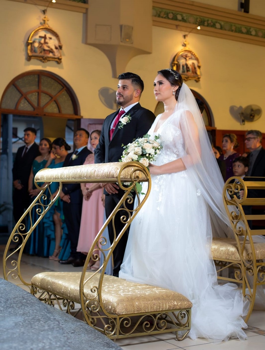 La boda de Pablo Sorto y Kayleen Damaris Fernández… de esencia clásica chic