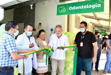 Reaperturan servicio de odontología en el Macro Distrito Municipal de Salud Las Palmas en San Pedro Sula